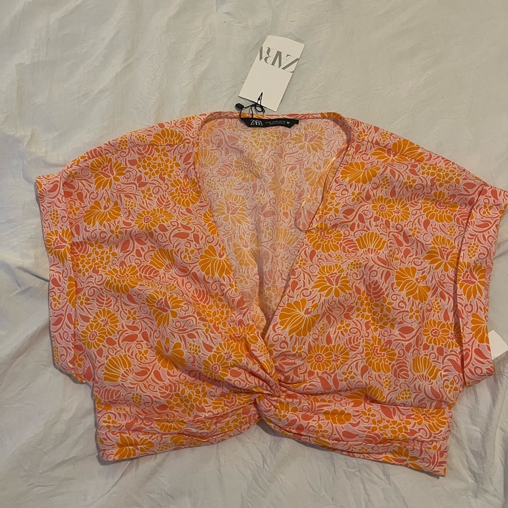 Zara crop top, new with tags!